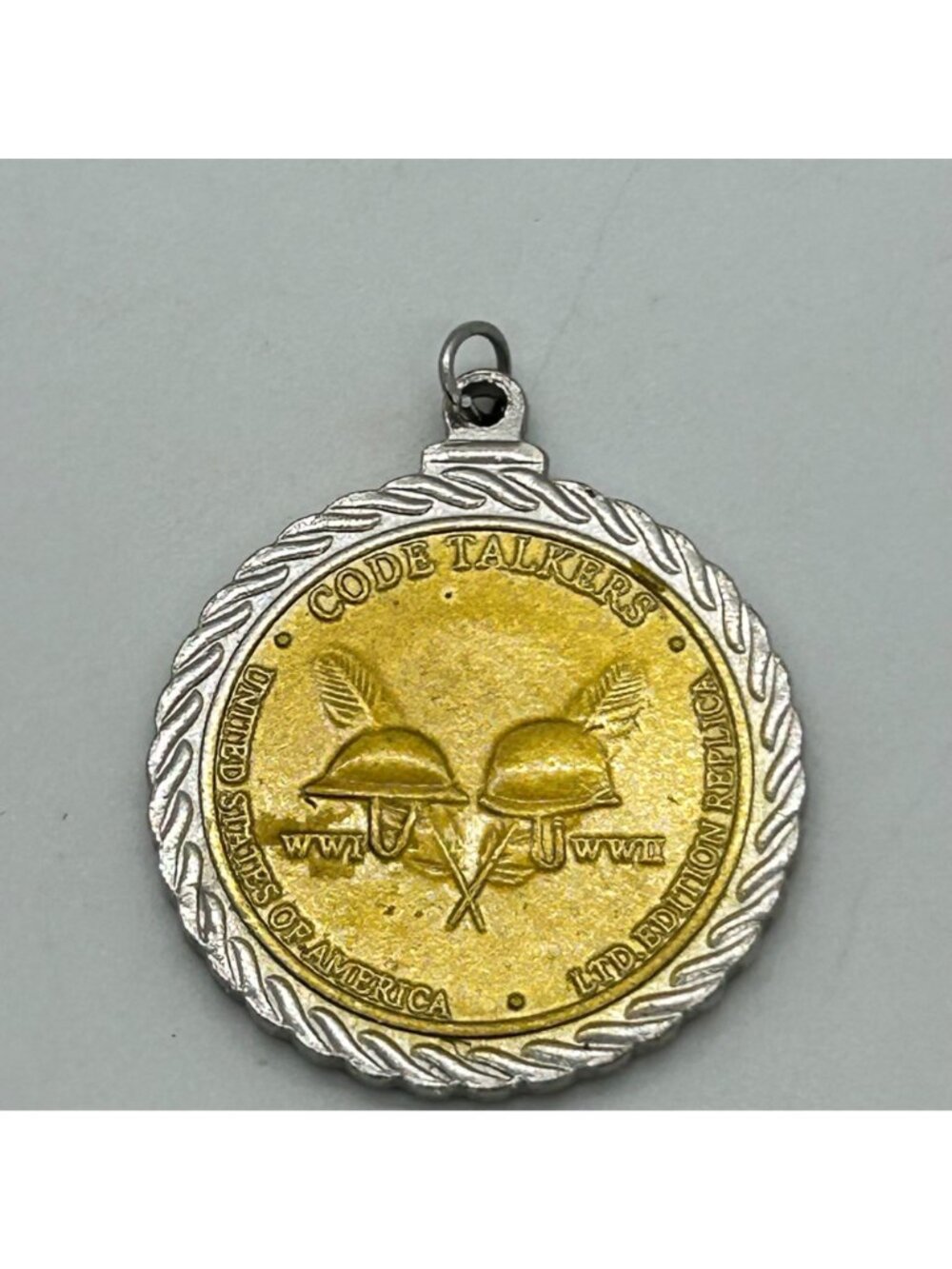 Native American Sacagawea Code Talker Coin Pendant Necklace Gold Tone Silvertone - Picture 7 of 15
